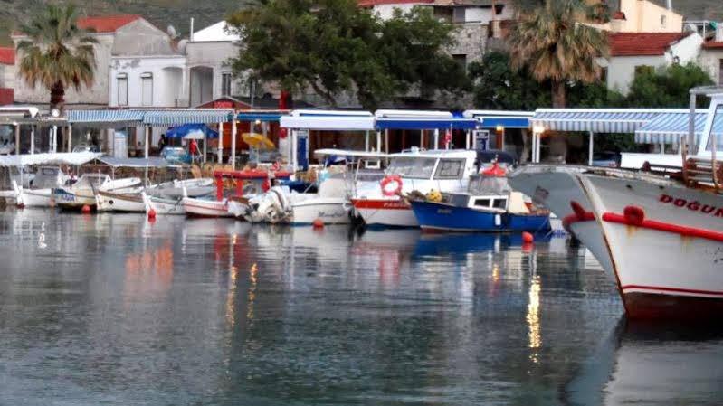 Villa Fokai Hotel Yenifoca Exteriör bild